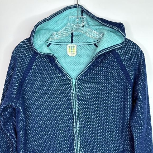 Title Nine Blue Full Zip Hooded Shirt Size Small - Picture 2 of 8